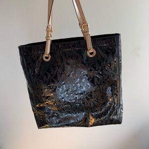 Michael Kors Jet Set Black Patent Leather Tote